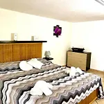 B&B Neapolitan Dream